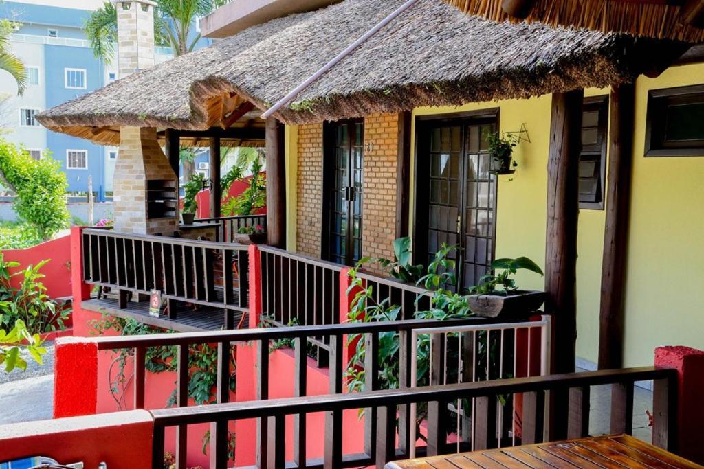Cabanas Para Aluguel De Temporada Em Bombinhas Perto Da Praia Eksteriør billede